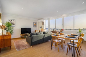 WHome Premium View 2-bed Great for R Workers & Families